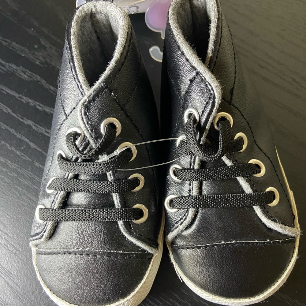 Carters Cool Dude Infant Sneakers size 6-9months